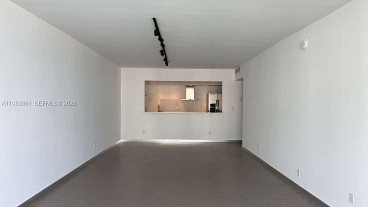 Oceanview #905 image #7