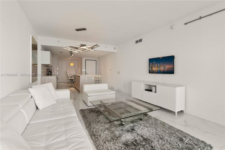 One Paraiso #1202 image #17