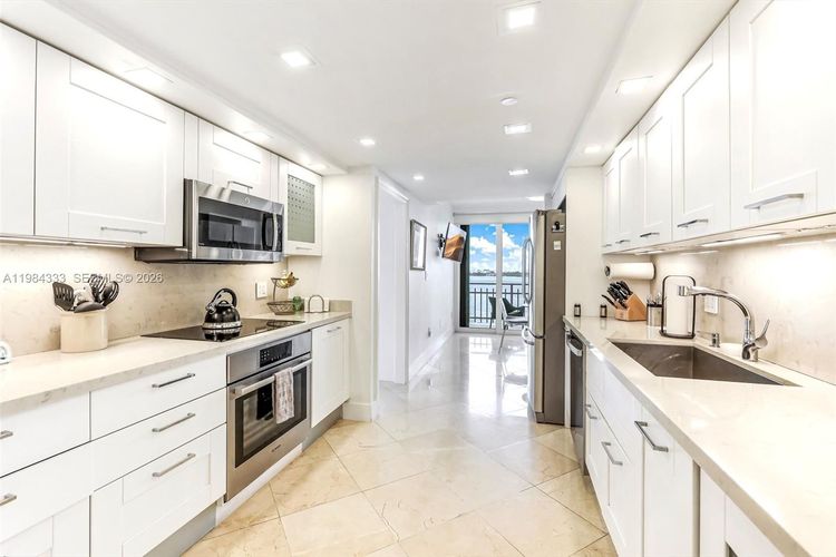 Jockey Club III #1258 image #13