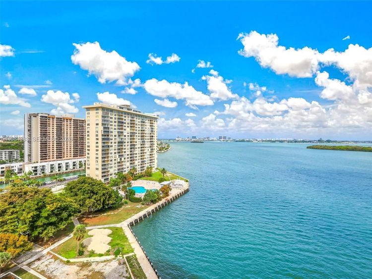 Jockey Club III #1258 image #20