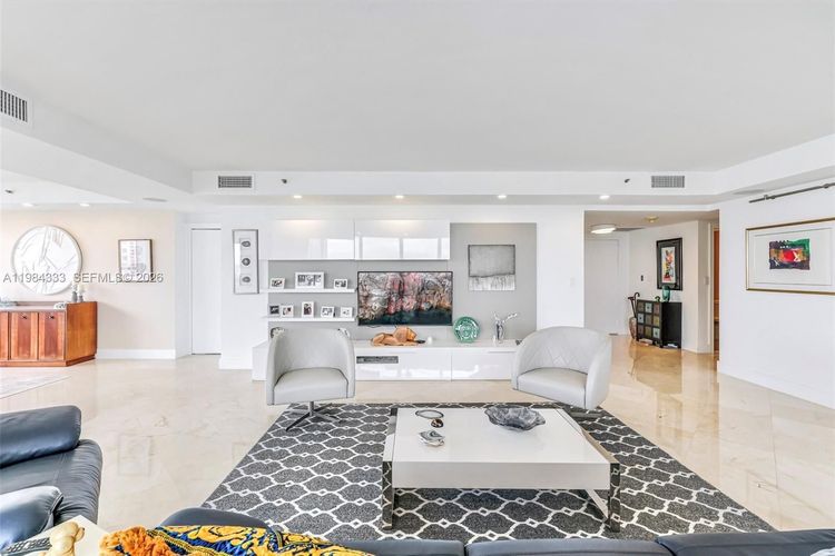 Jockey Club III #1258 image #50