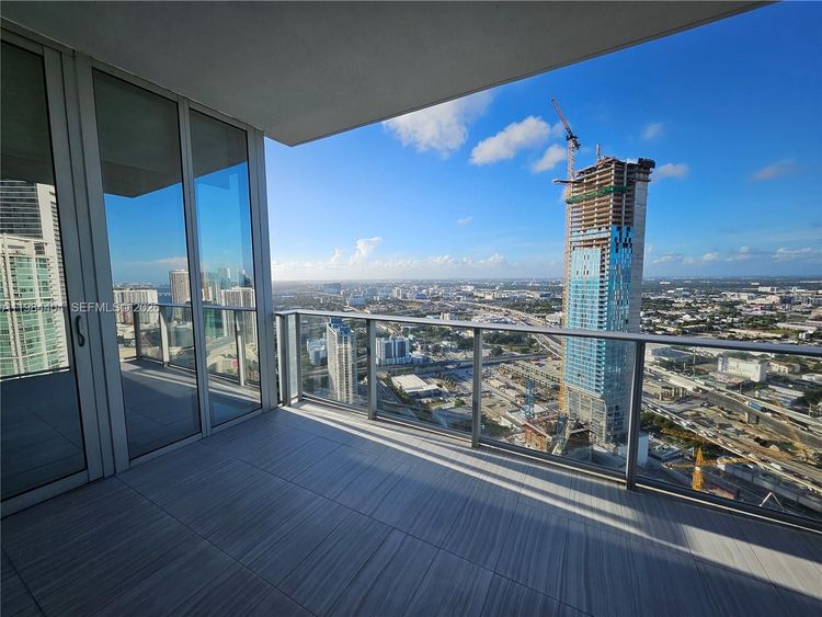 Paramount Miami Worldcenter #4000 image #19
