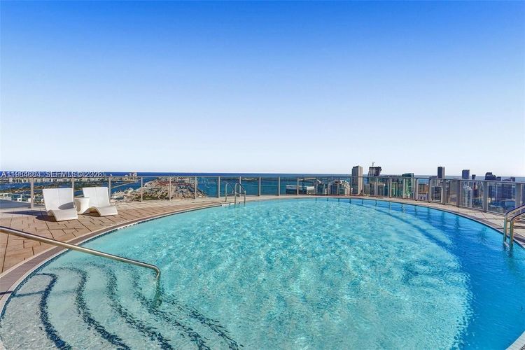 Paramount Miami Worldcenter #3601 image #29