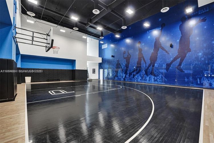 Paramount Miami Worldcenter #3601 image #34