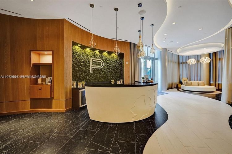 Paramount Miami Worldcenter #3601 image #45