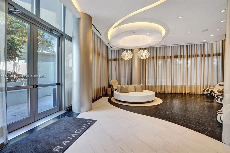 Paramount Miami Worldcenter #3601 image #46