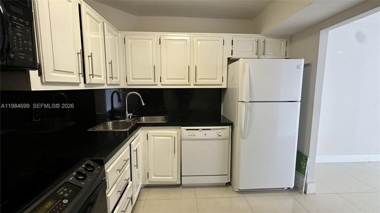 Brickell Bay Club #1009 image #12