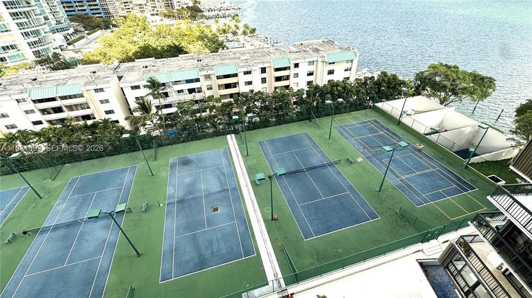 Brickell Bay Club #1009 image #9
