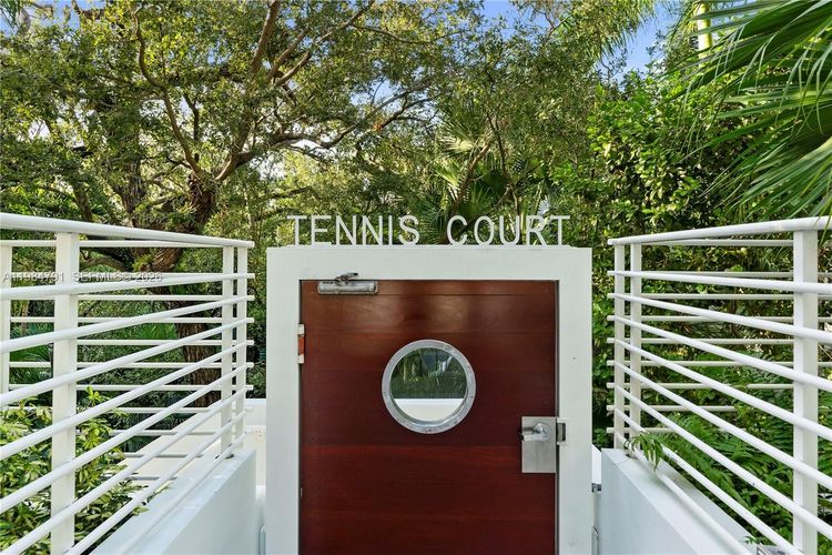 Grovenor House #1408 image #28