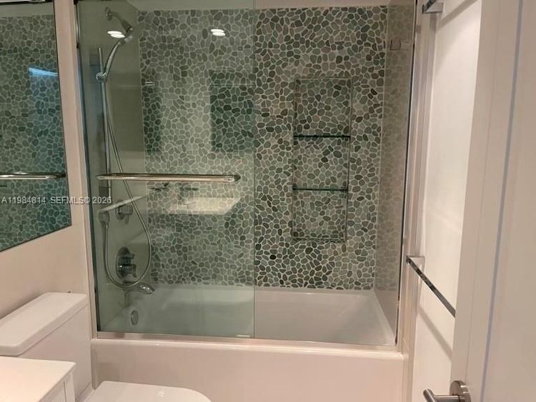 Jockey Club III #1152 image #21