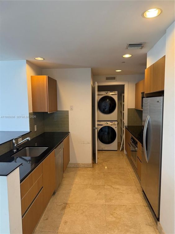 Avenue 1060 Brickell #4005 image #10