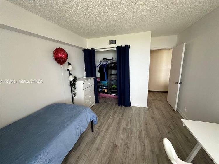 Parc Central South #1711 image #19