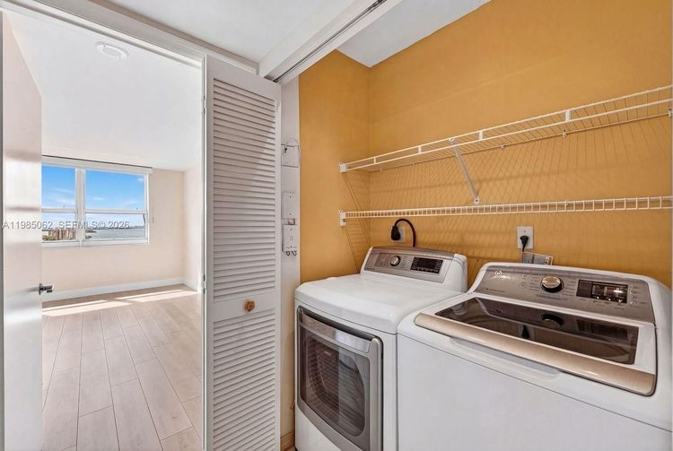 Yacht Club at Portofino #1810 image #15