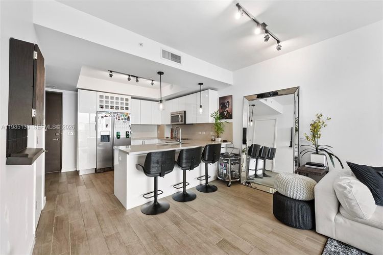 Nine at Mary Brickell Village #2908 image #8