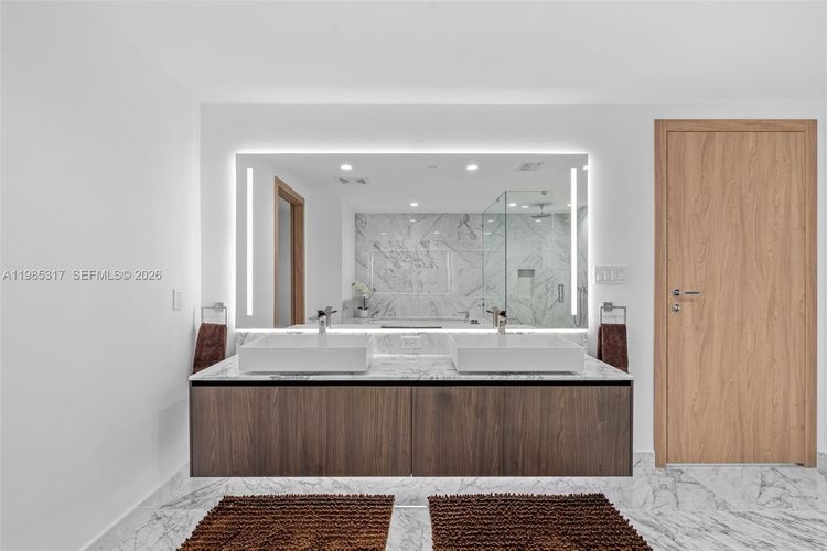 Onda Residences #406 image #26