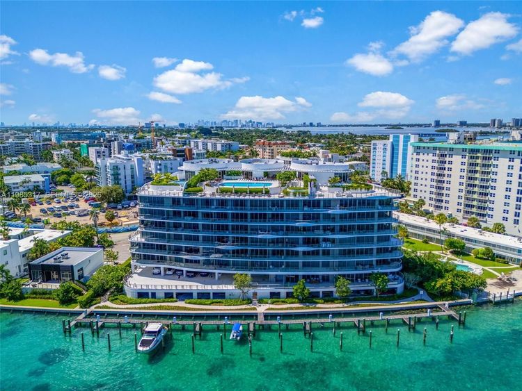 Onda Residences #406 image #57