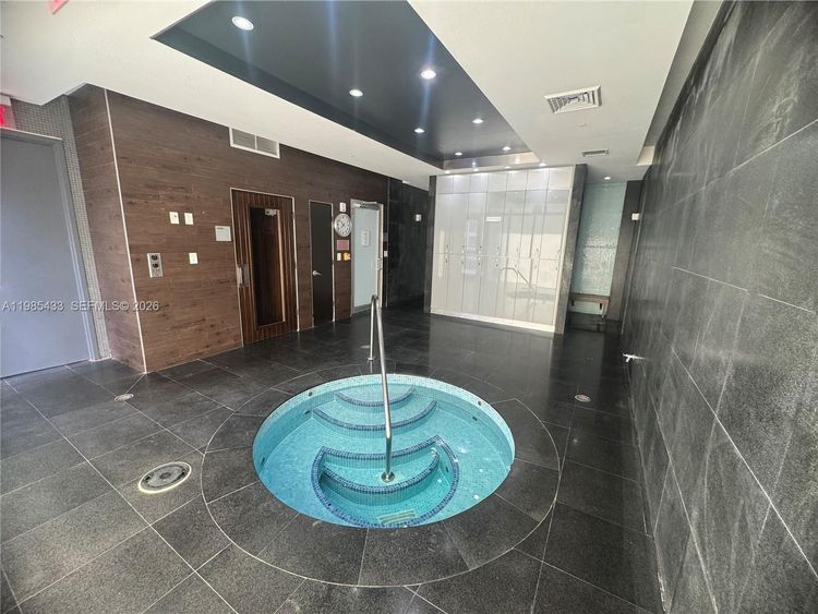 500 Brickell #1407 image #17