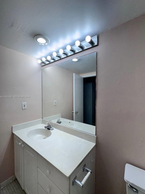 Oceanview #910 image #11