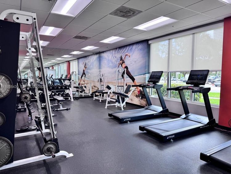 Oceanview #910 image #19