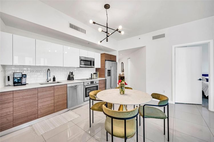 Brickell Ten #2004 image #8