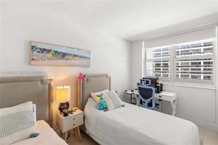 Corinthian Condo #10E image #24