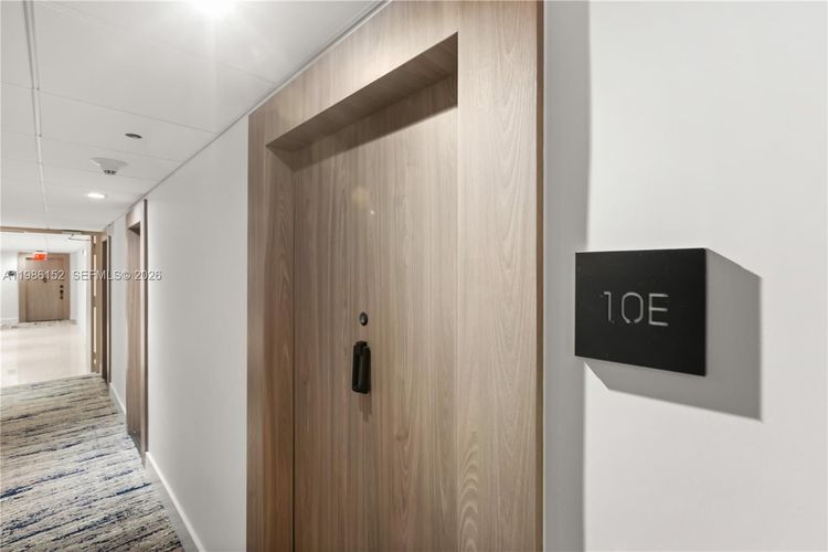 Corinthian Condo #10E image #31