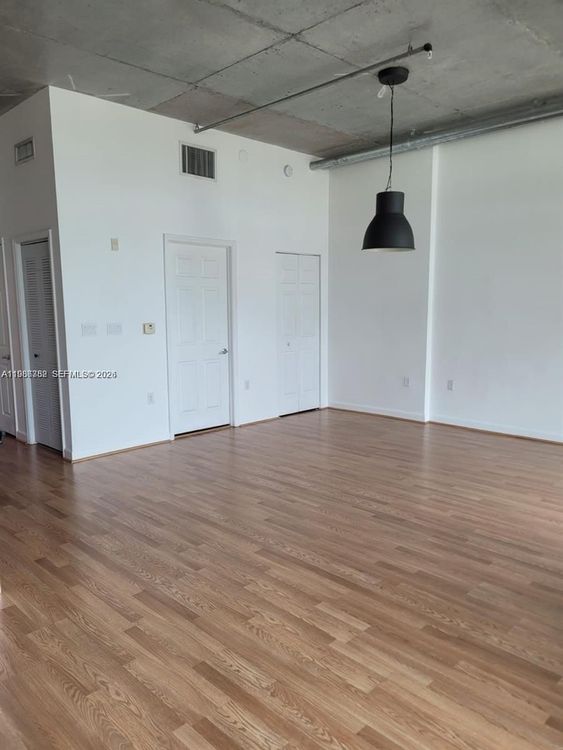 The Lofts at Hollywood Station #501 image #10