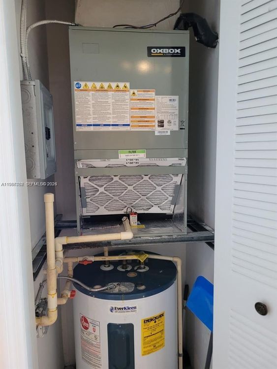 The Lofts at Hollywood Station #501 image #23