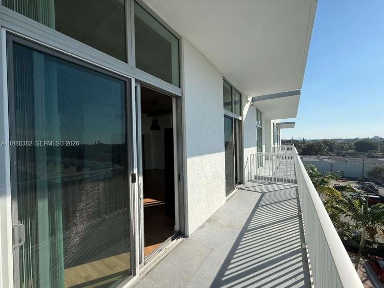 The Lofts at Hollywood Station #501 image #25