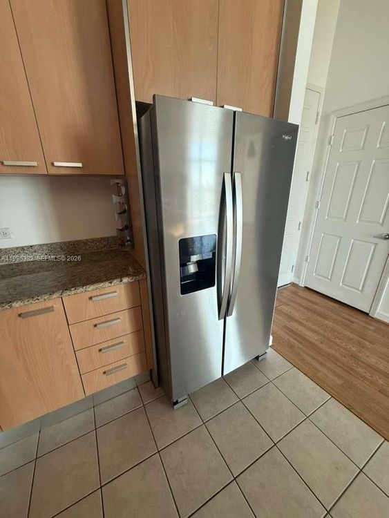 The Lofts at Hollywood Station #501 image #7