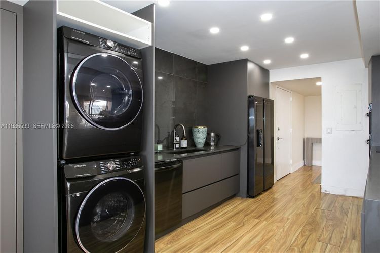 Cricket Club Miami #2309 image #16