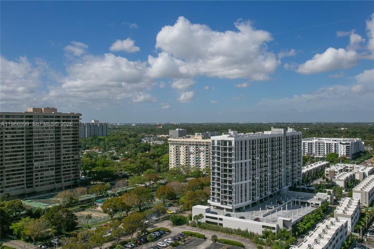 Cricket Club Miami #2309 image #6