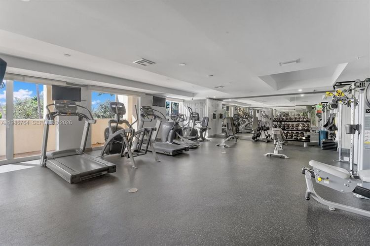 The Vue #1106 image #29