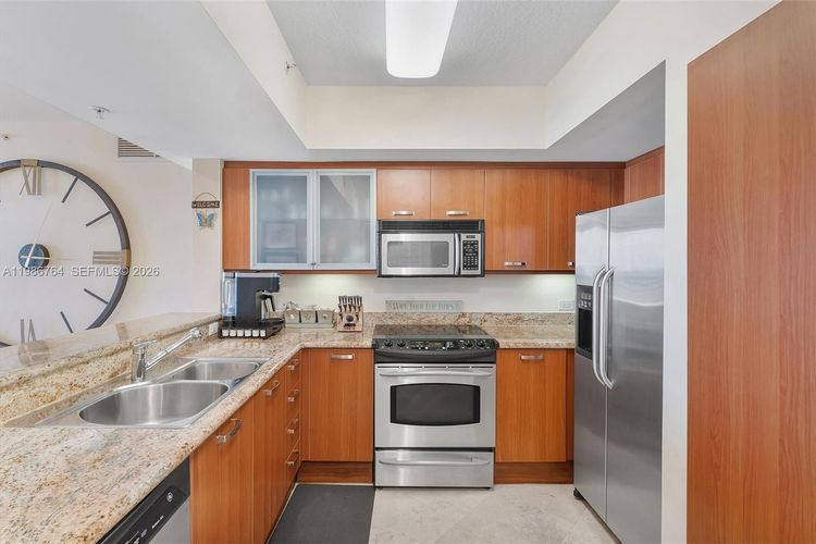 The Vue #1106 image #9