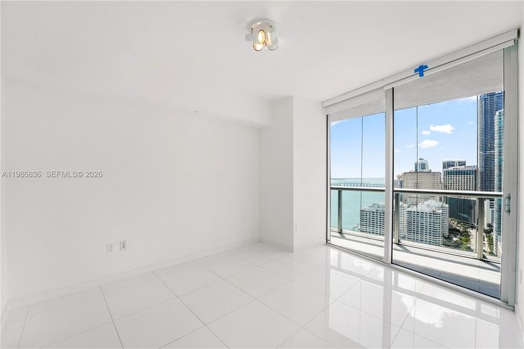 Icon Brickell II #3311 image #19