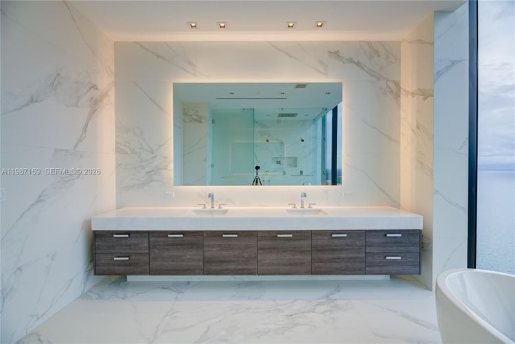 Muse #4501/4601 image #9