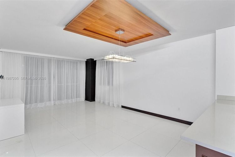 500 Brickell #1607 image #11