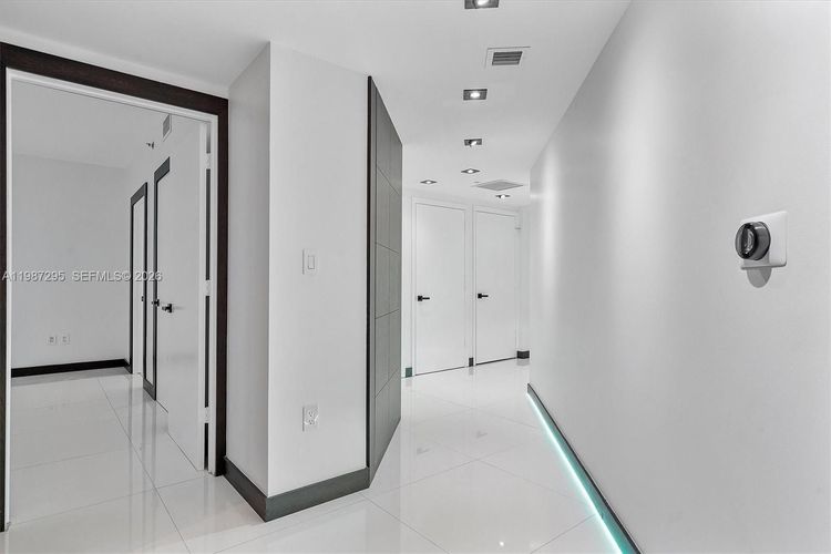 500 Brickell #1607 image #42