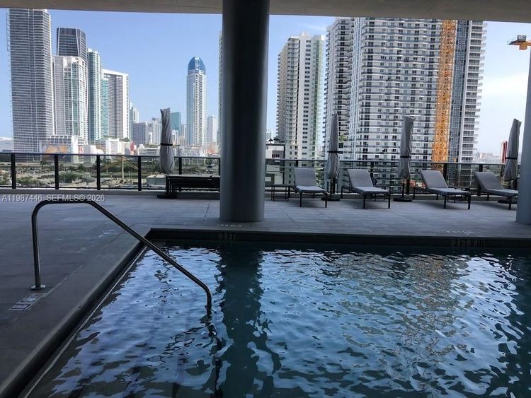 Canvas #1715 image #16