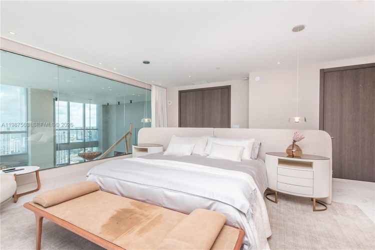 Paramount Miami Worldcenter #PH 4611 image #14
