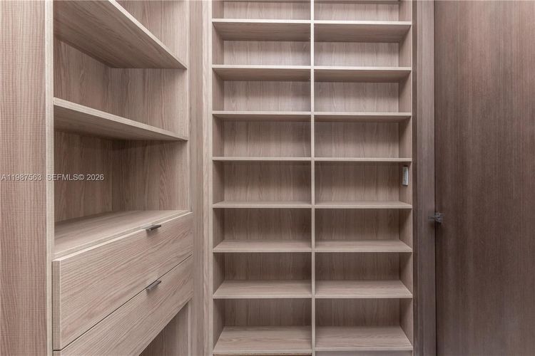 Paramount Miami Worldcenter #PH 4611 image #24