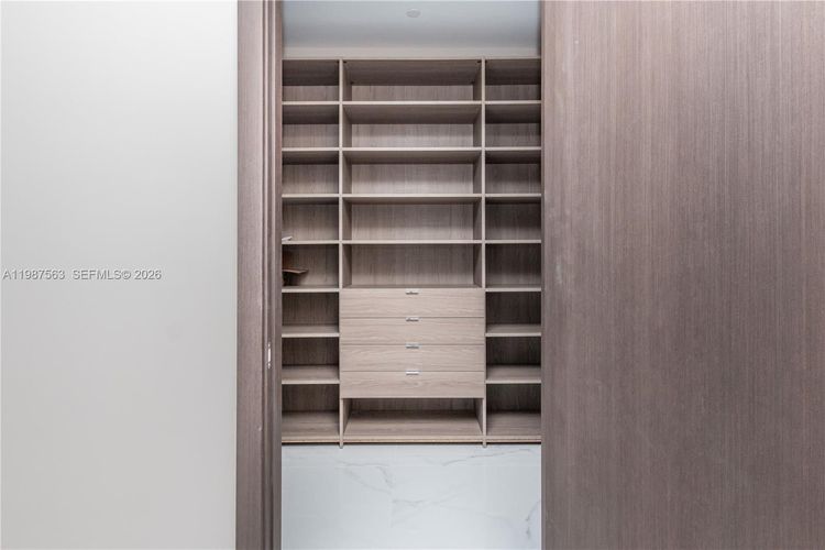 Paramount Miami Worldcenter #PH 4611 image #26