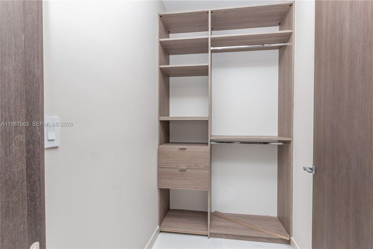 Paramount Miami Worldcenter #PH 4611 image #31