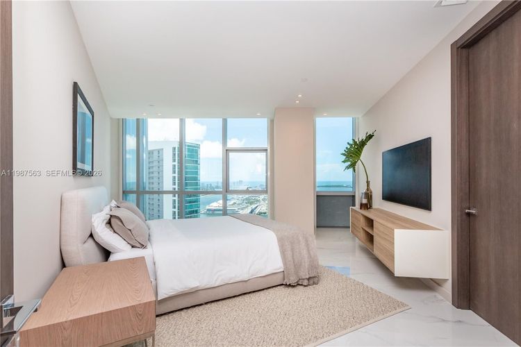 Paramount Miami Worldcenter #PH 4611 image #35