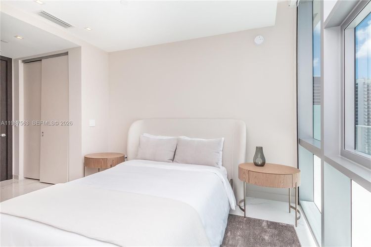 Paramount Miami Worldcenter #PH 4611 image #46