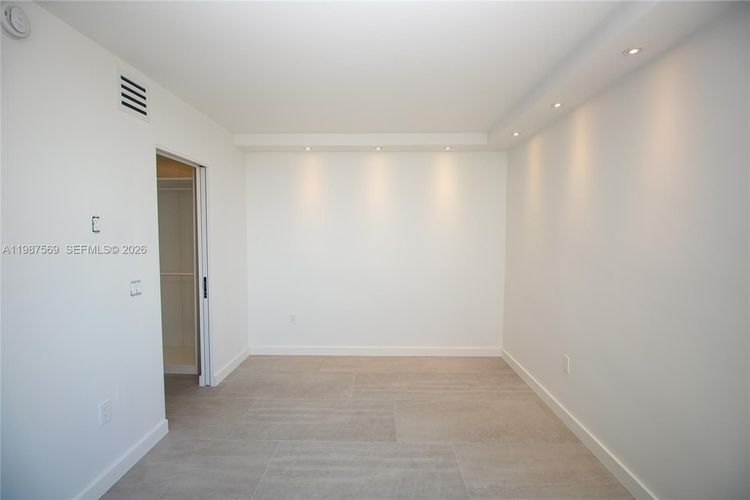 Triton Towers #1422 image #10