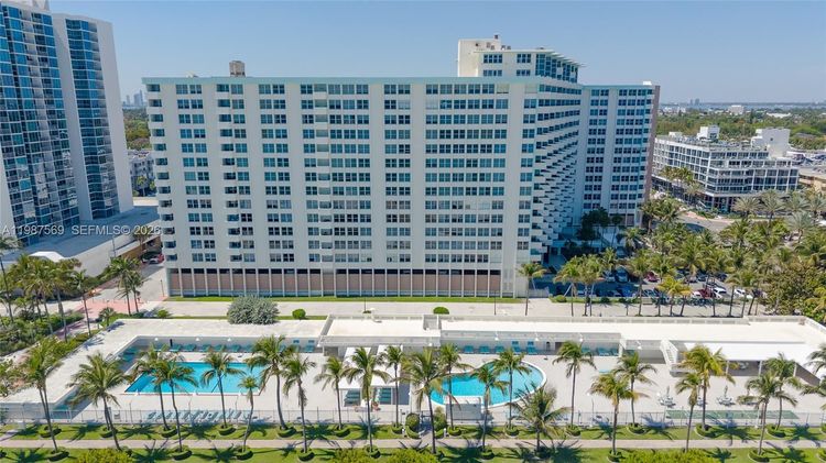 Triton Towers #1422 image #26