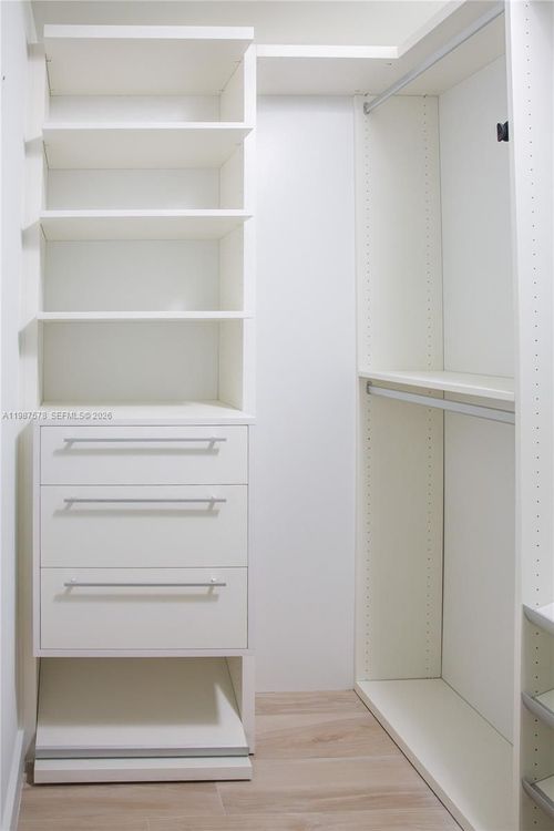 Dua Miami (SLS Hotel and Residences) #2702 image #10