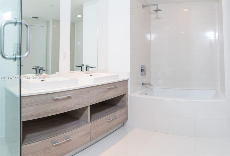 Dua Miami (SLS Hotel and Residences) #2702 image #13