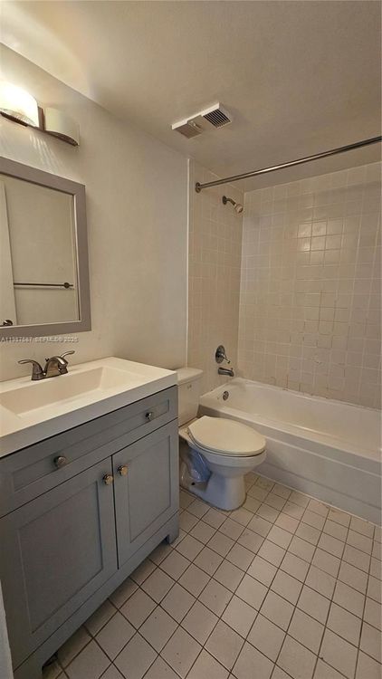 Madison Downtown #W-507 image #7